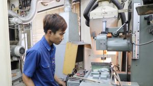 時代をリードする挑戦。海外生産対応。
